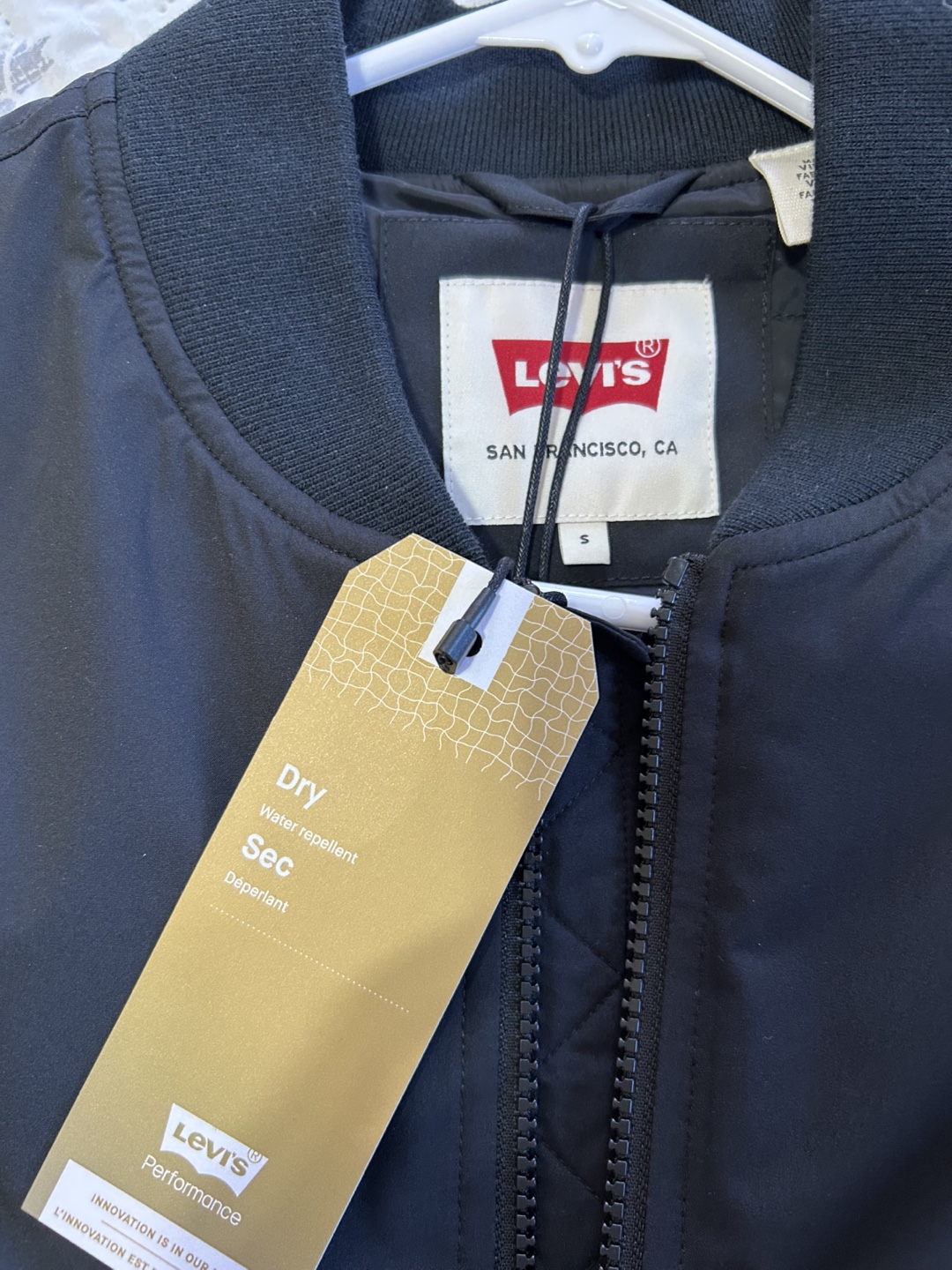 New Levi's Men's Size Small Black Bomber Jacket - photo 2