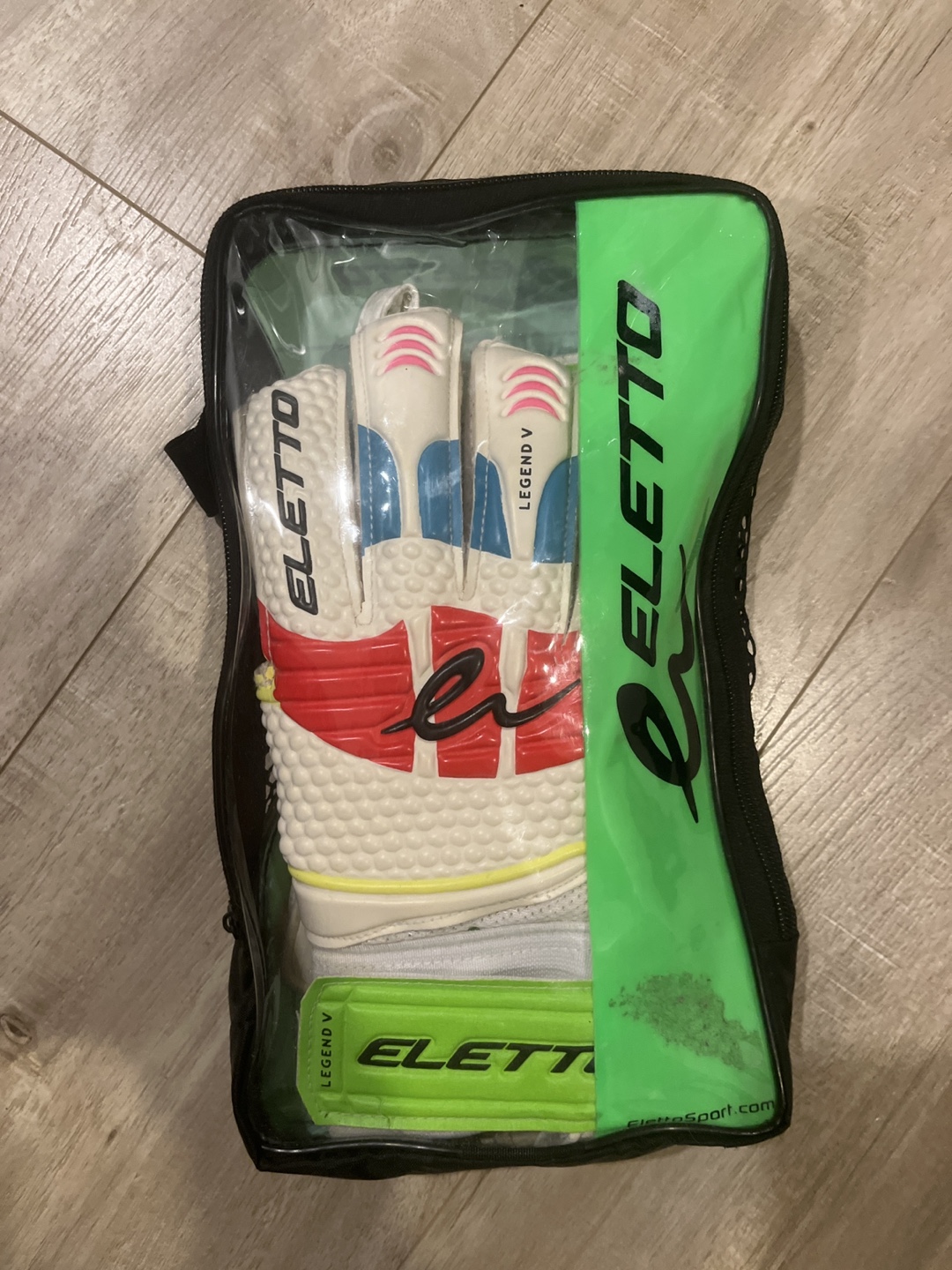 Eleetto Legend V Goalkeeper Gloves