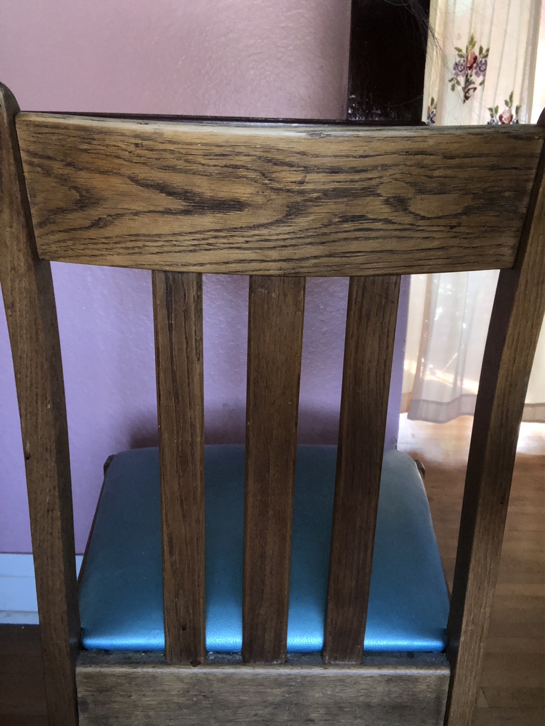 ANTIQUE OAK CHAIR LOWERED PRICE TO $18 😃 - photo 4