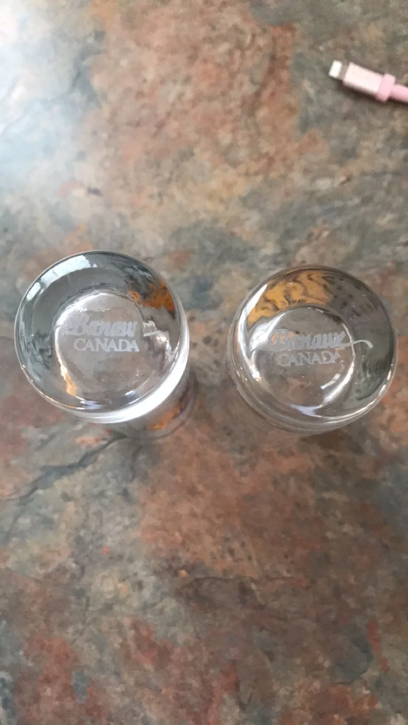 Hard Rock Cafe Shot Glasses - Whistler & Niagara Falls image indicator(3)