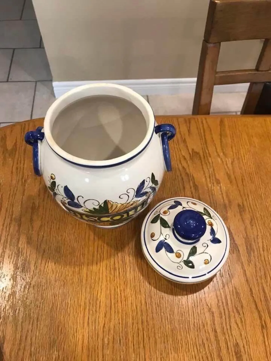 Vintage Biscotti Cookie Jar image indicator(2)