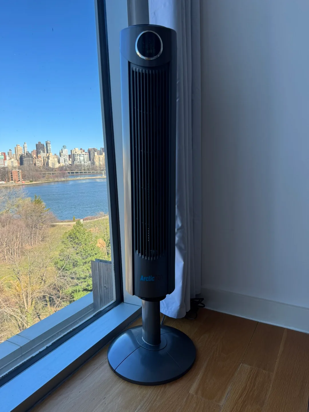 Arctic Pro Tower Fan thumbnail