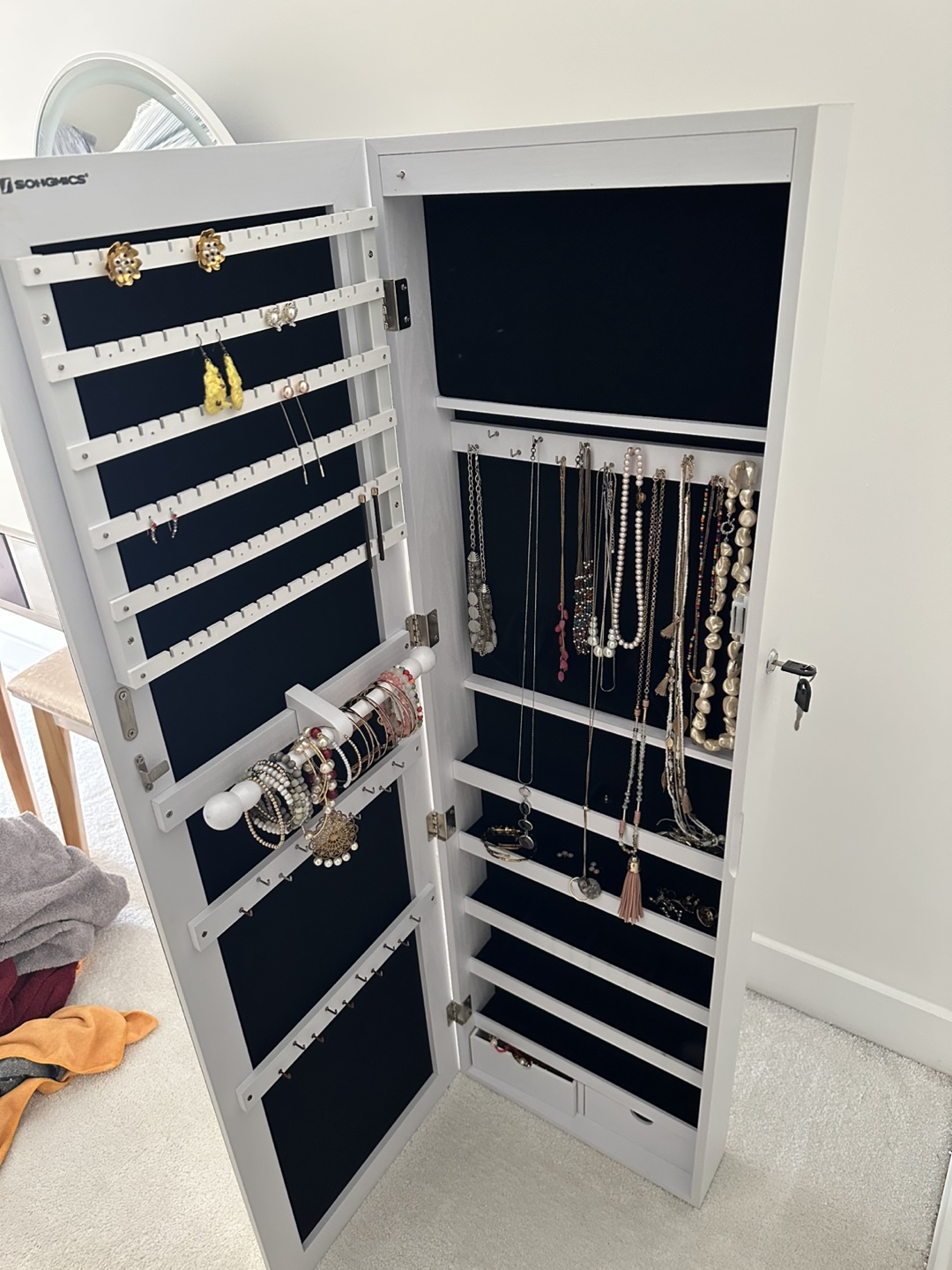 Mirror with Jewelry cabinet, Full length mirror