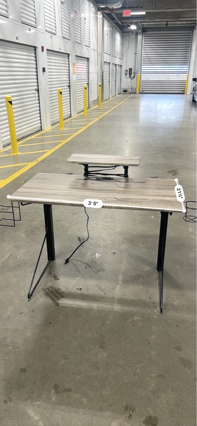 Free delivery Computer Desk with Monitor Riser - photo 2