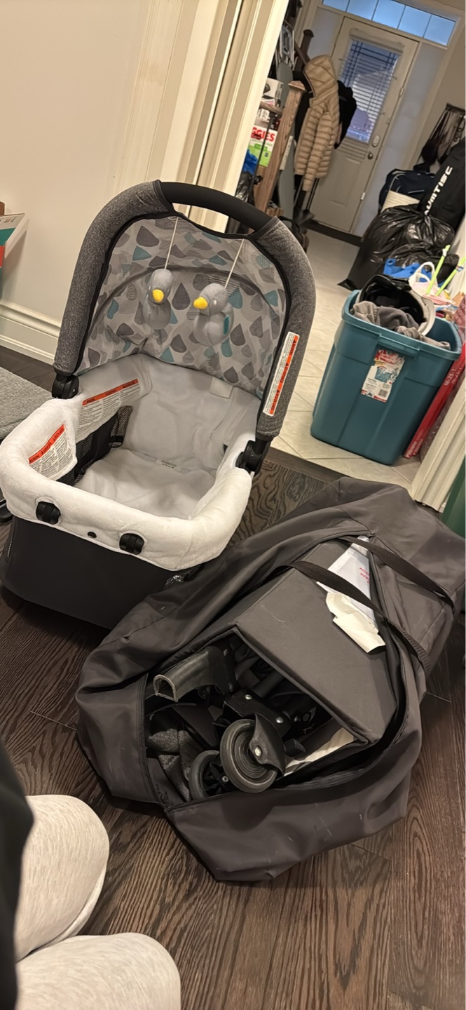 BabyTrend GoLite Portable Playard/ pack n play - photo 3