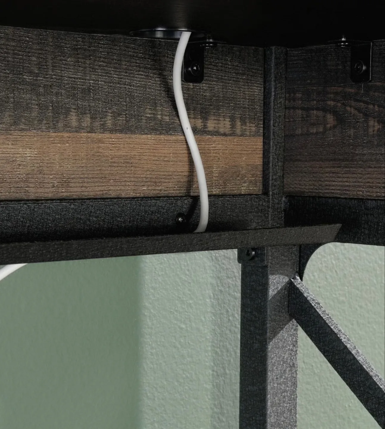 BRAND NEW! 72" x 24" Desk image indicator(6)