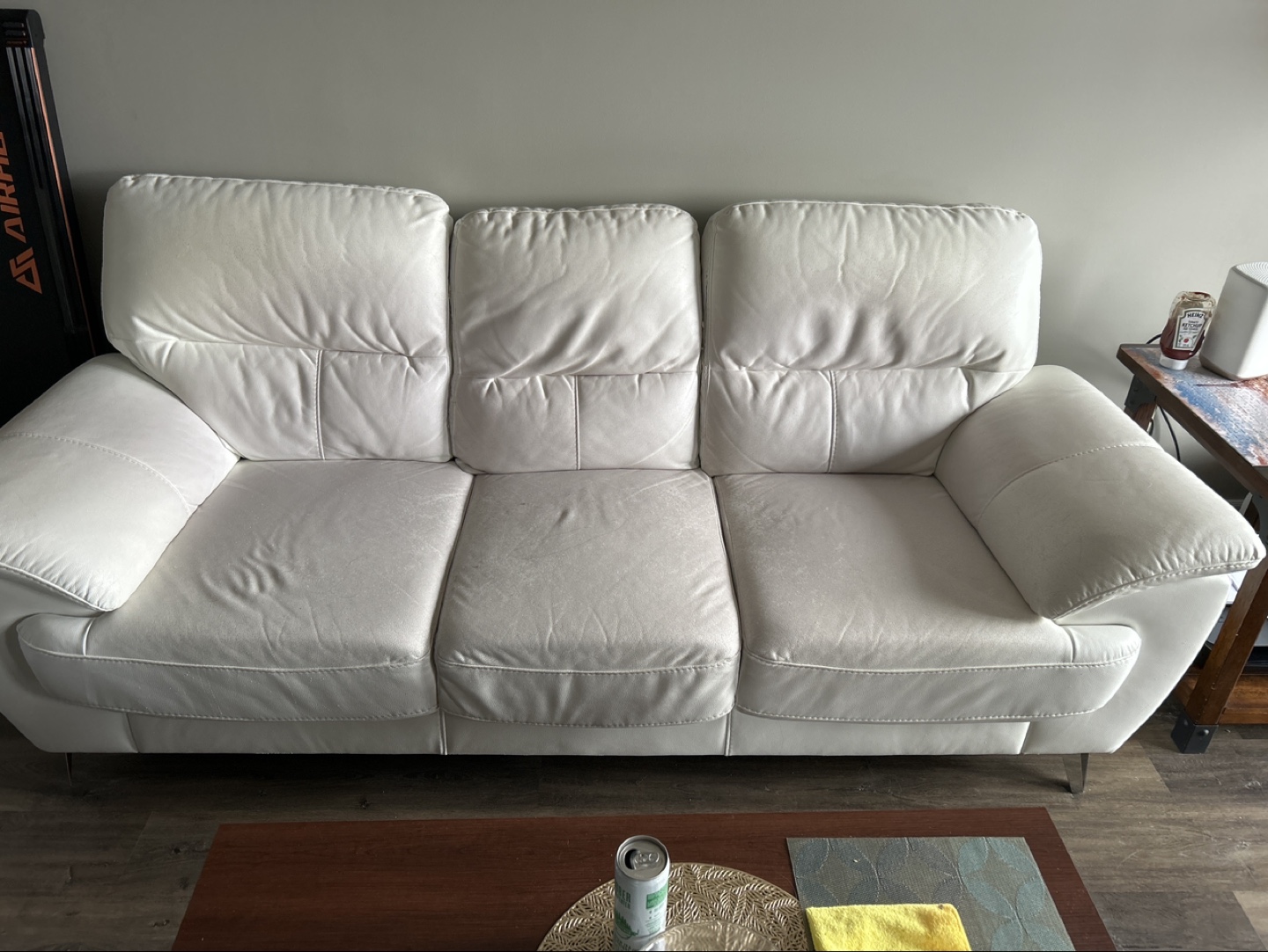 White like Leather Sofa