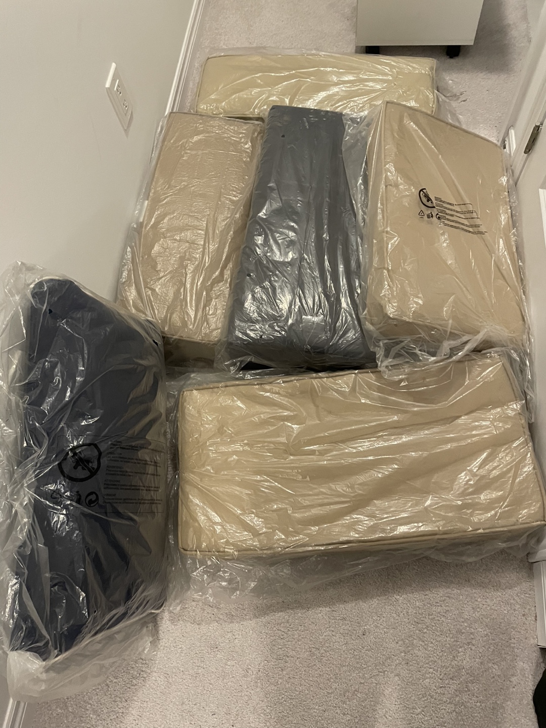 Set of Outdoor Cushions - Beige and Navy - photo 3