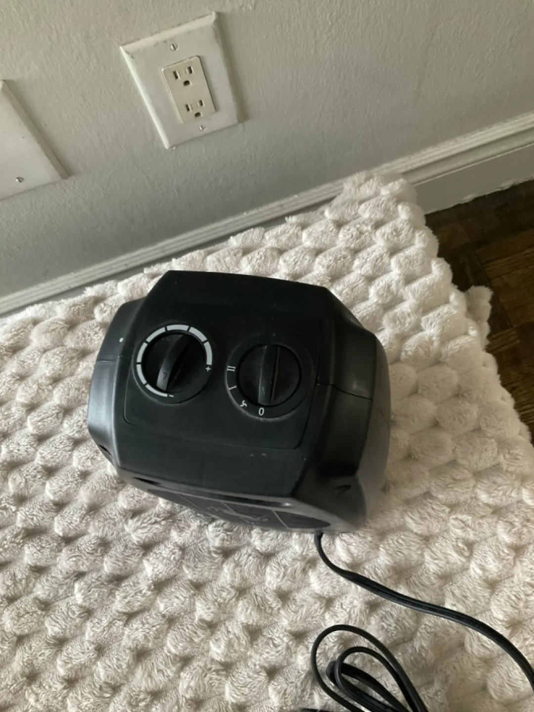 Compact Personal Heater image indicator(3)