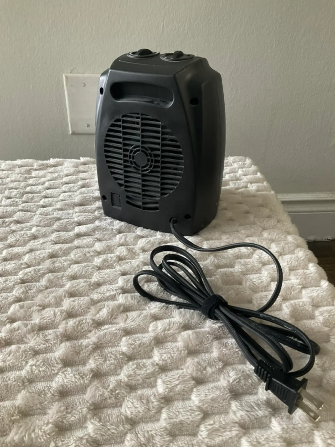 Compact Personal Heater image indicator(2)