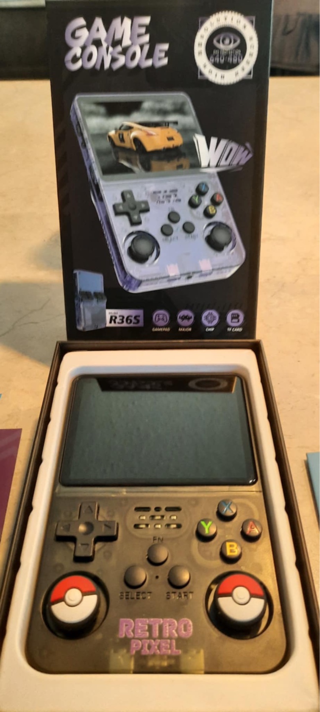 Retro Pixel R36S Handheld Game Console - photo 4