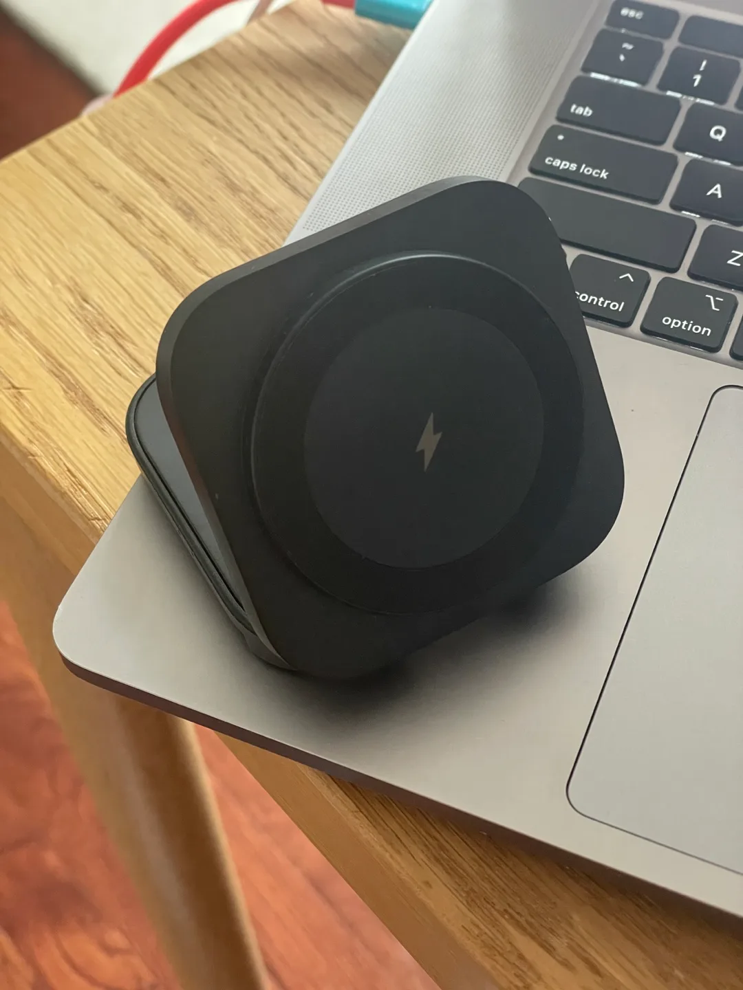 Wireless Charging Stand for Apple Watch, AirPods, and iPhone image indicator(3)