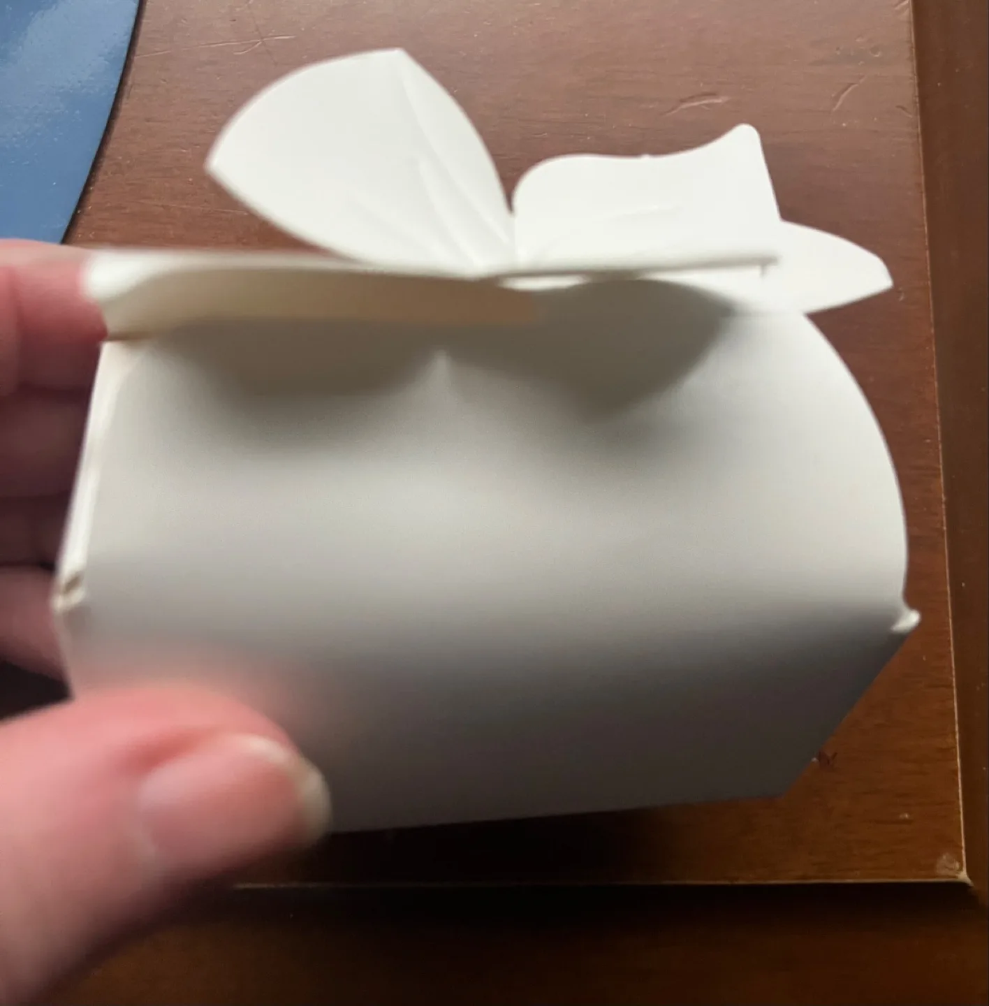 Bulk White Flower Favor Boxes - 90 boxes NEW image indicator(3)