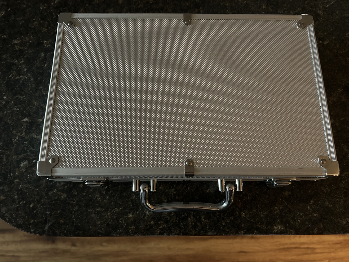 Poker Set in Aluminum Case - photo 3