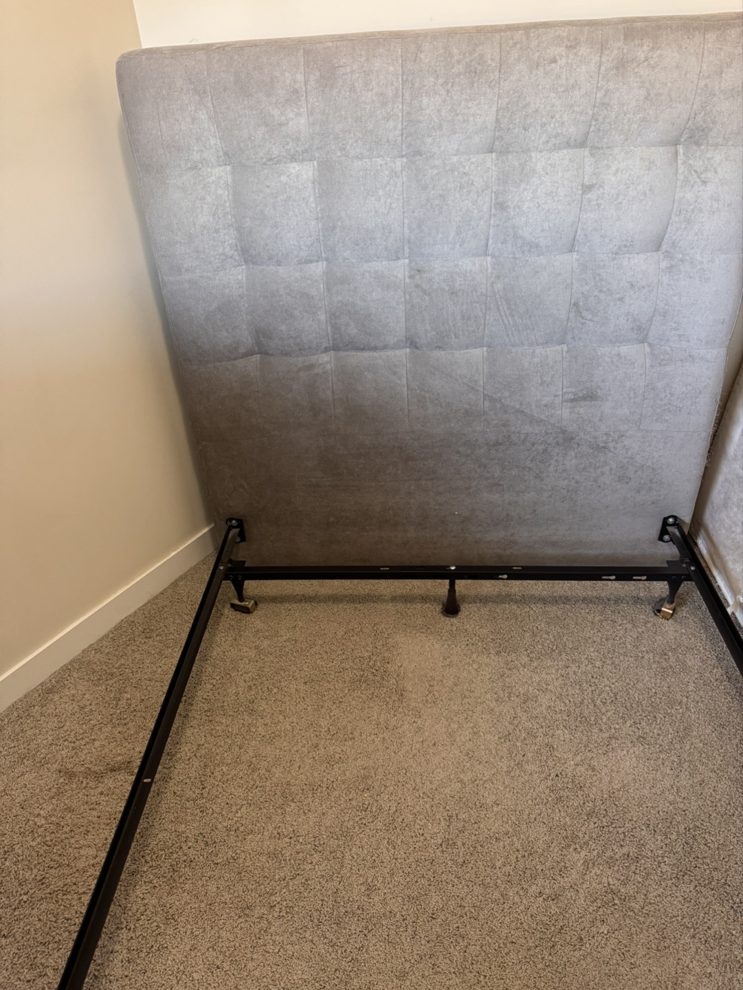 Double Size Bed Frame with Headboard - photo 3