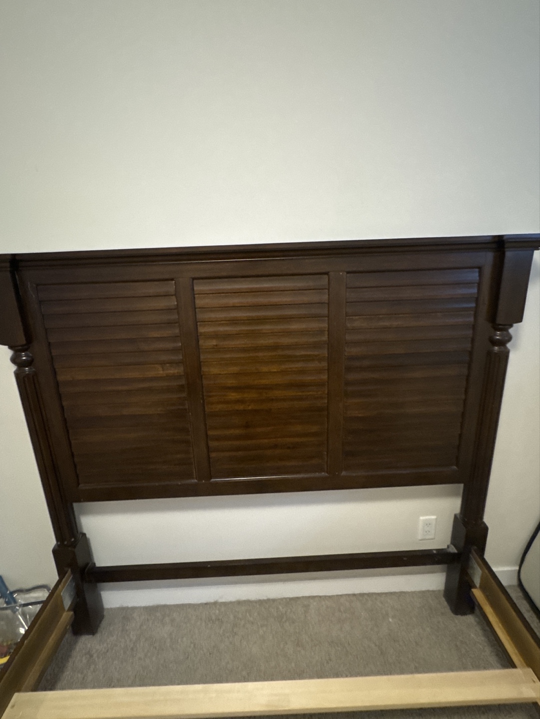 Queen Size Wooden Bed Frame with Headboard - photo 3