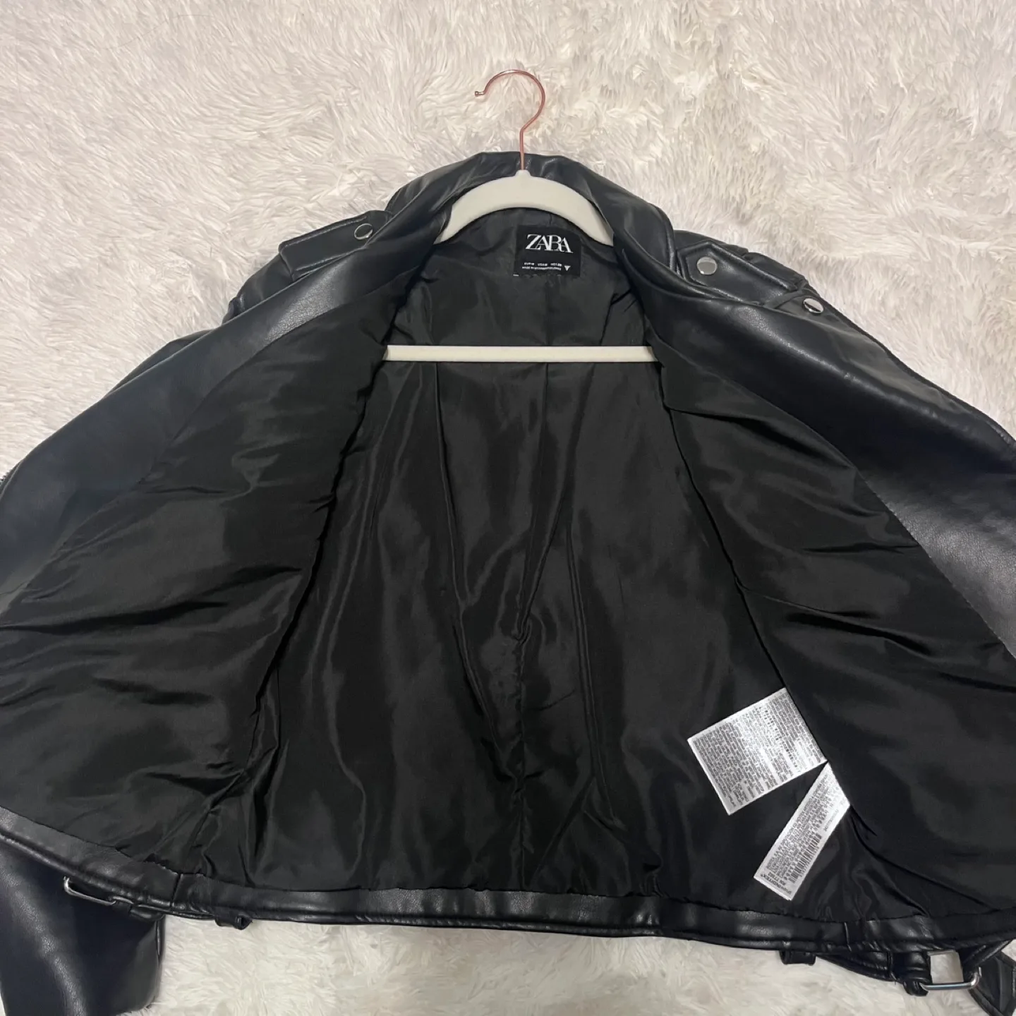 Zara Black Leather Moto Jacket - Size M image indicator(5)