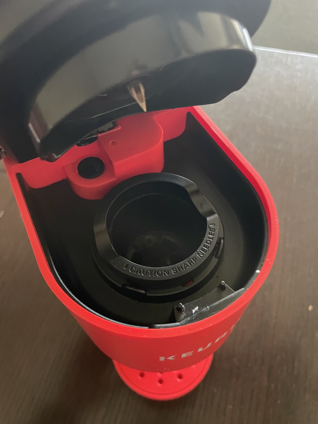 Keurig K-Mini Coffee Maker - Poppy Red - photo 3