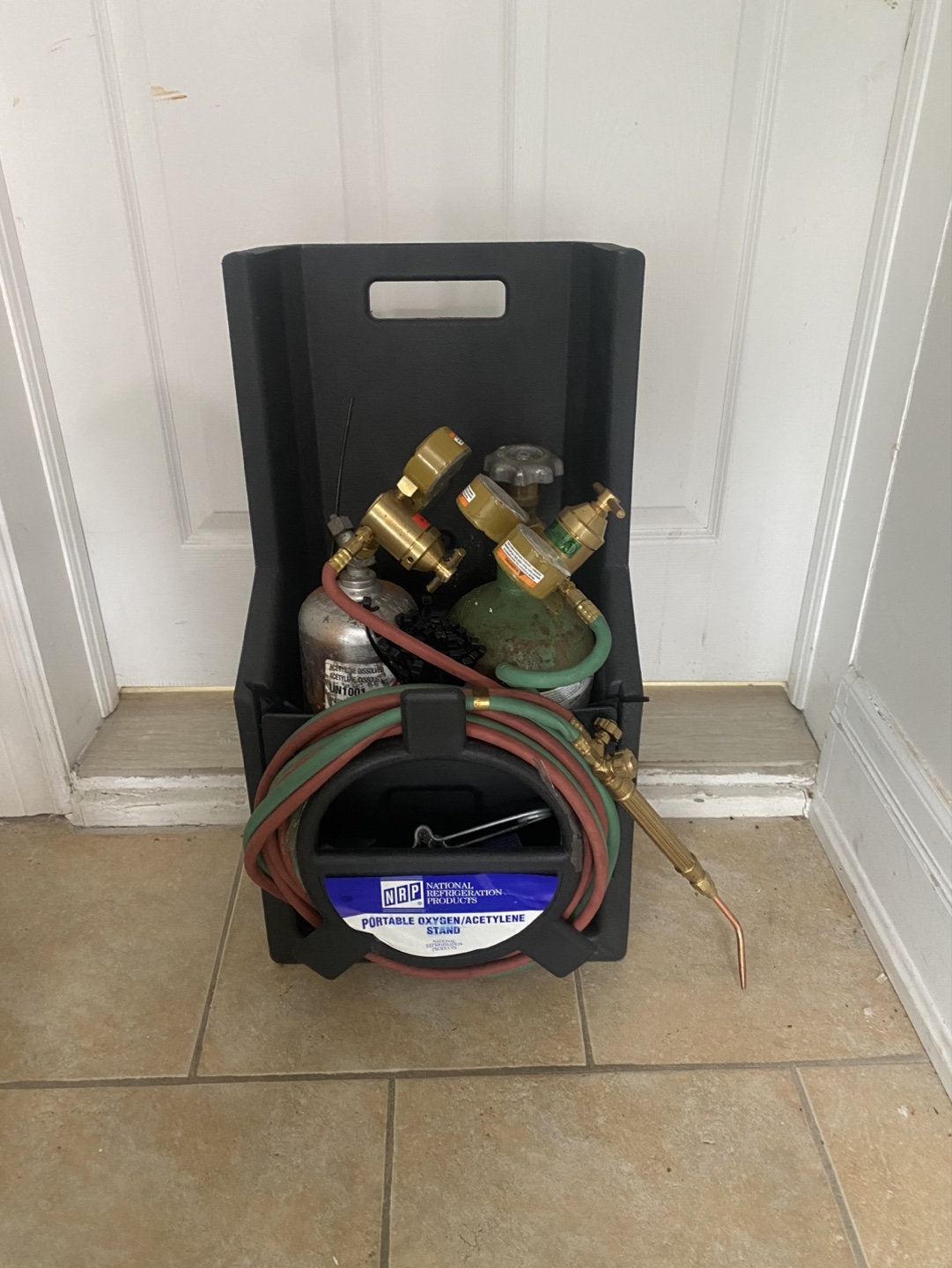 Portable Oxygen/Acetylene Stand with Tanks and Torch