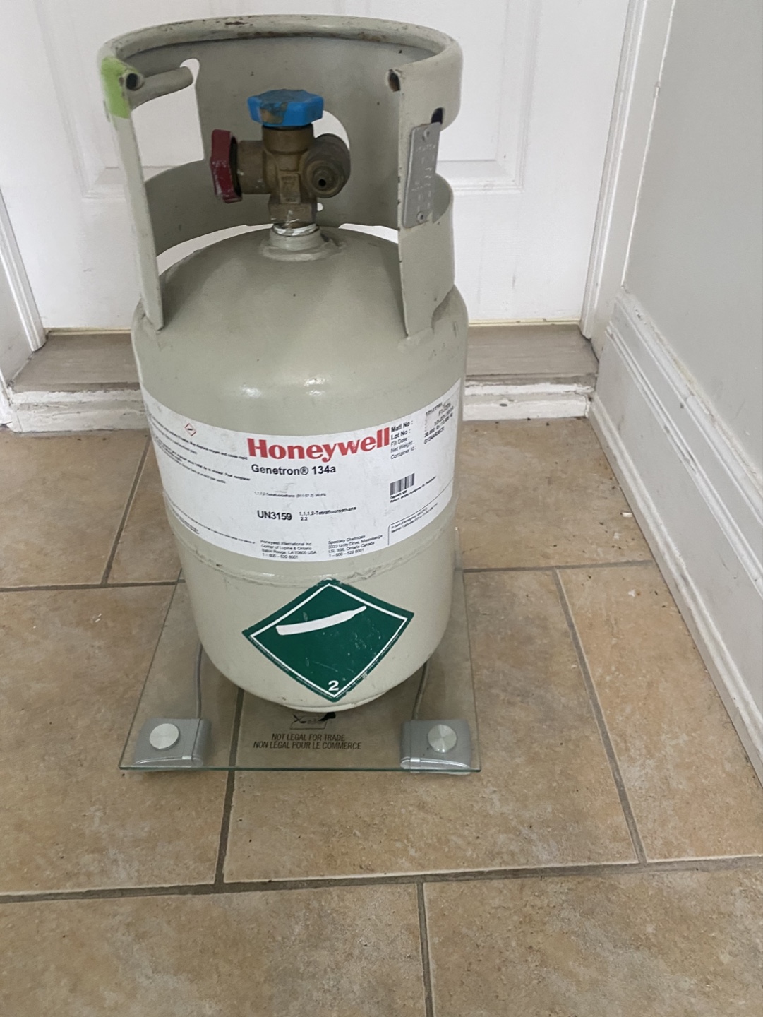 Honeywell Genetron 134a Refrigerant Tank