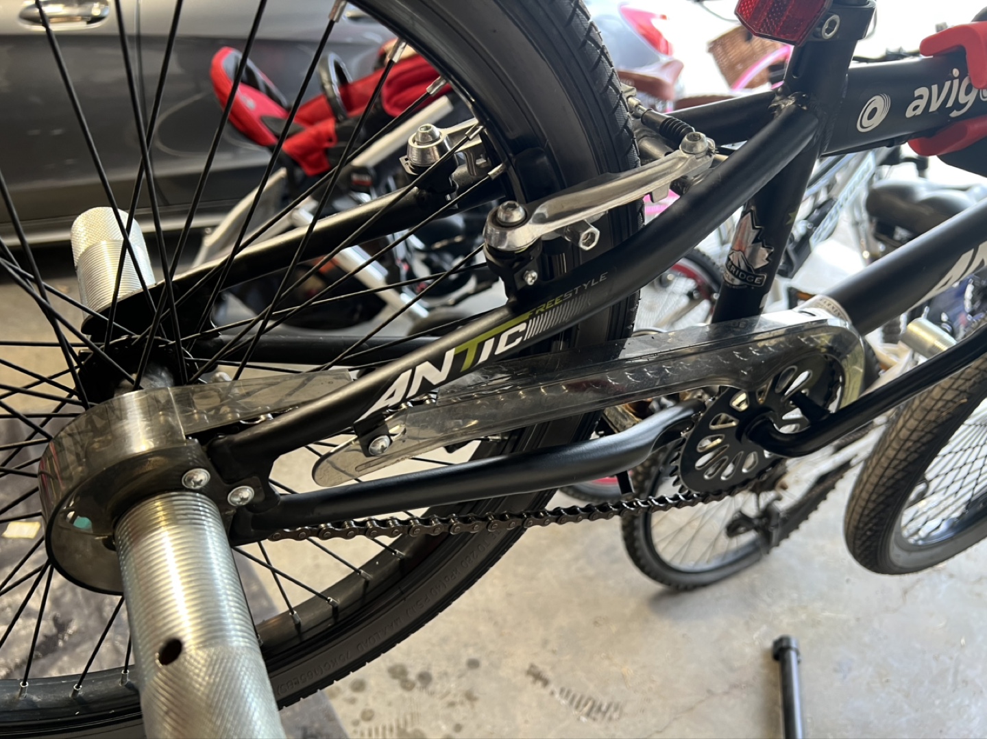 20” Avigo Antic BMX Bike - photo 3