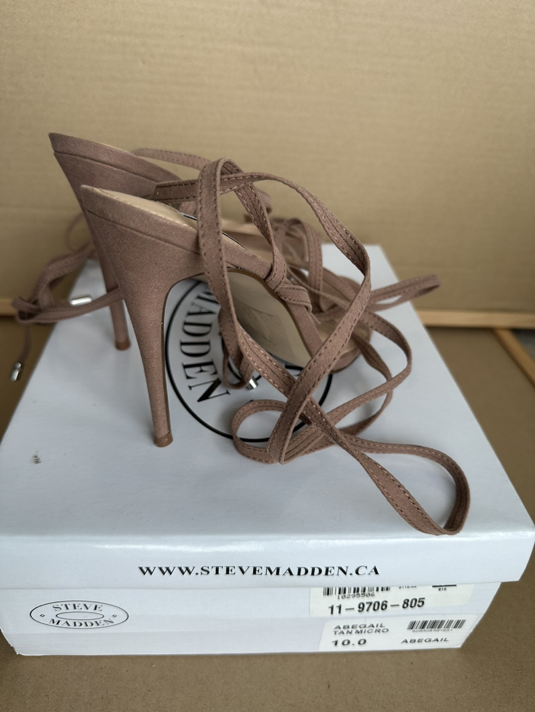 Steve Madden Abegail Tan Micro Suede Heels Size 10 - photo 3