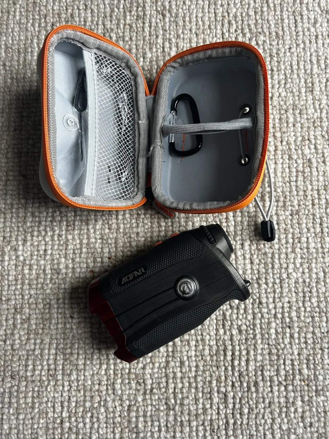AOFAR Golf Rangefinder with Case image indicator(2)