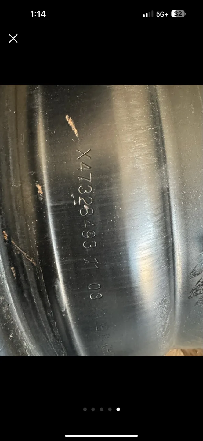 17" Steel Wheel Rim -  Used image indicator(5)