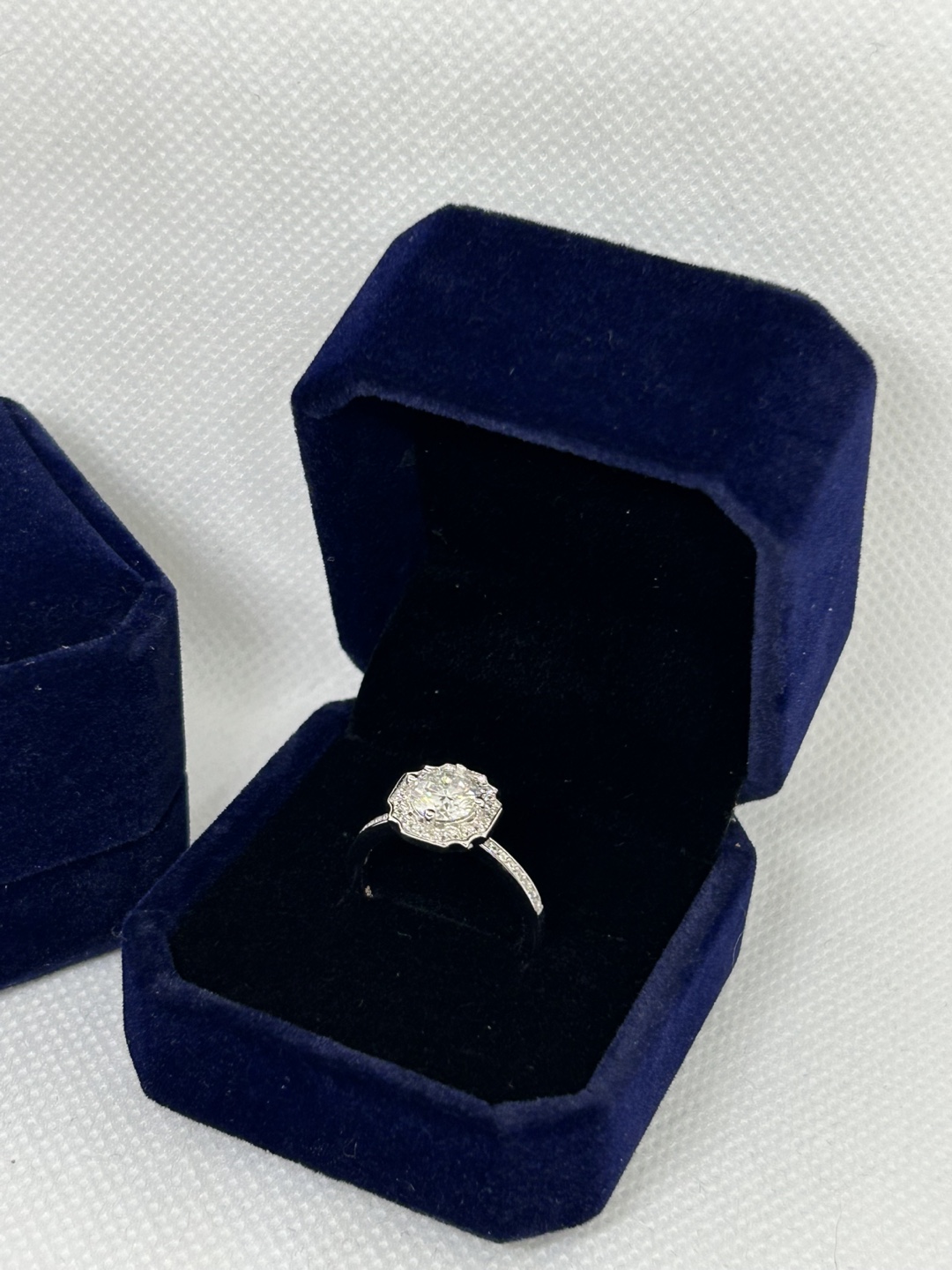 Elegant Halo Moissanite Diamond Engagement Ring - photo 3