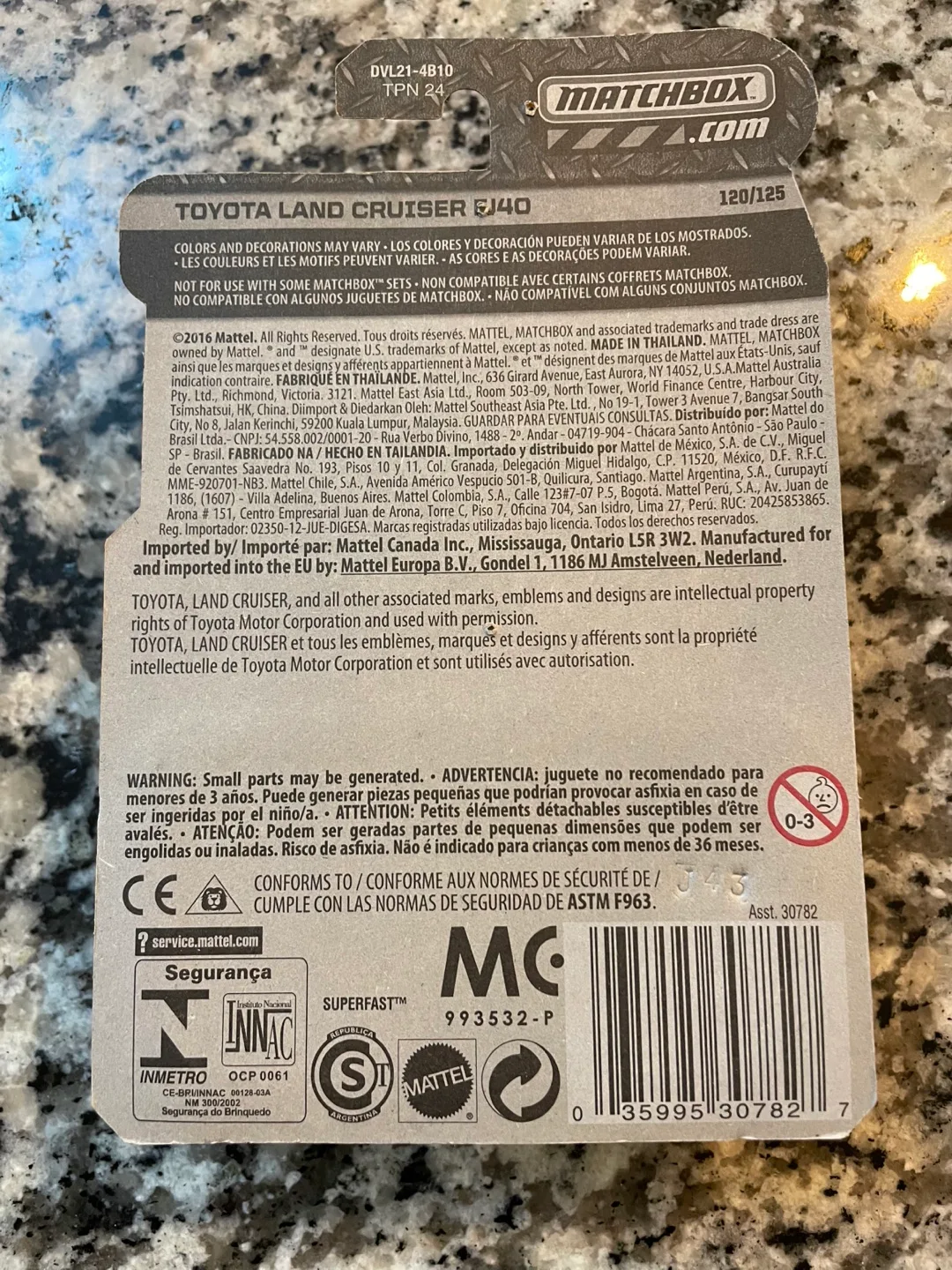 Matchbox Toyota Land Cruiser FJ40 image indicator(2)