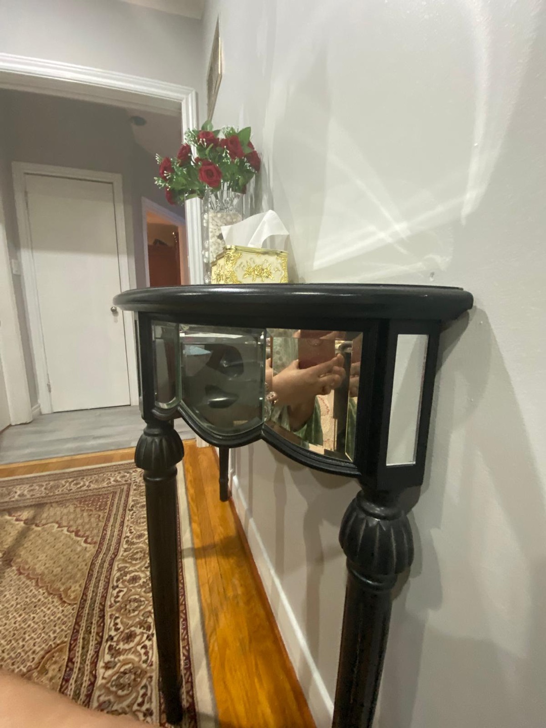 Black mirrored half-moon console table - photo 4