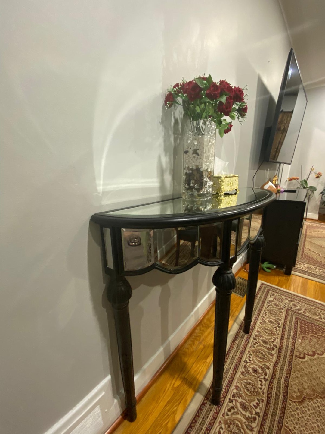 Black mirrored half-moon console table - photo 3