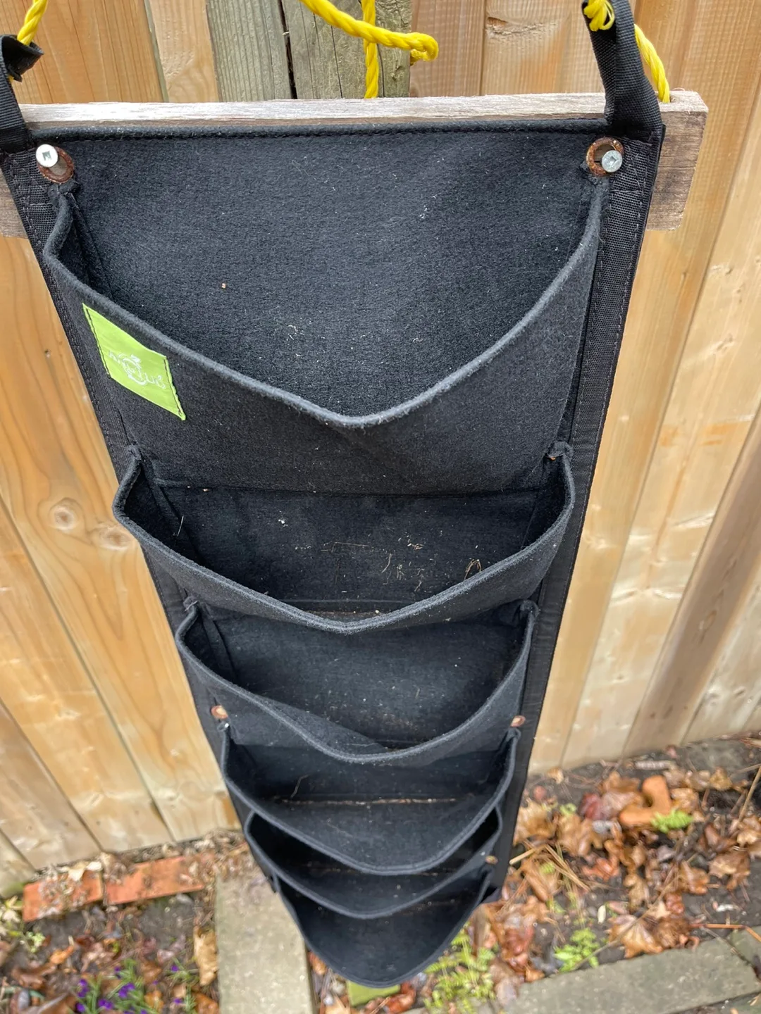 💚 ANGTUO 6-Pocket Vertical Wall Planter image indicator(3)