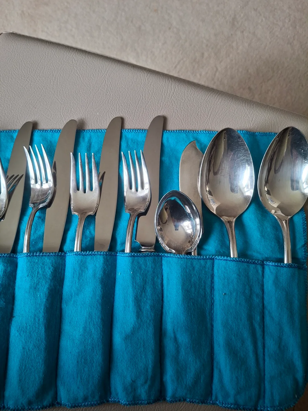 Rogers Brothers silver plated flatware. XS Triple, Old Colony image indicator(4)