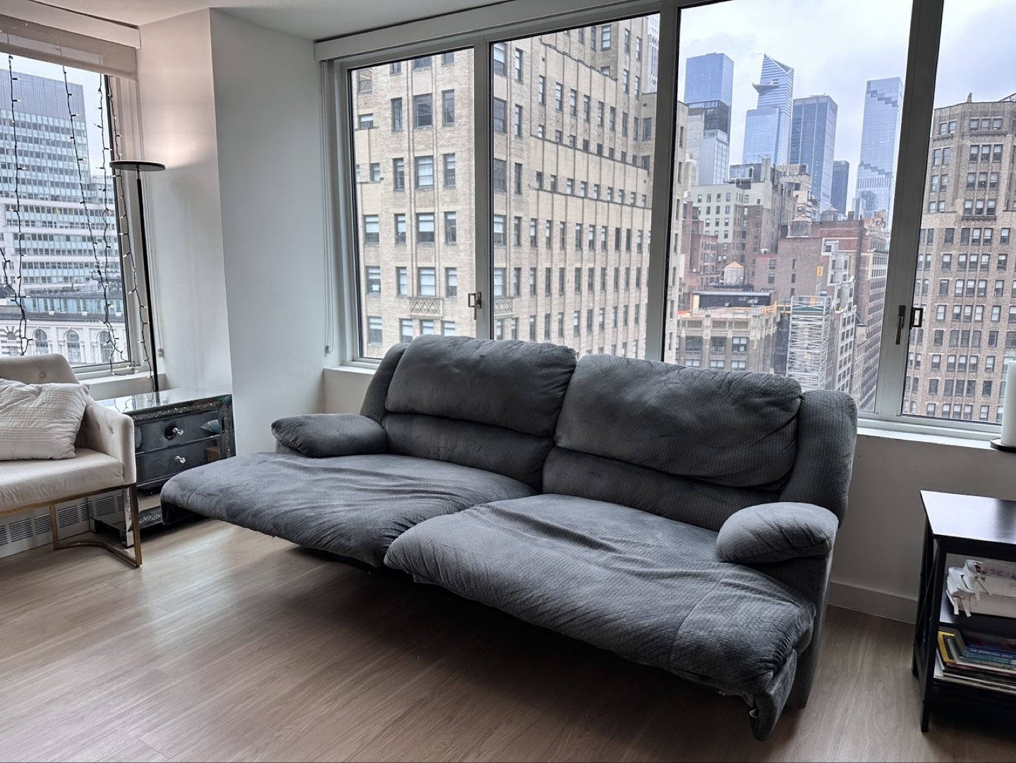 Gray Ashley Reclining Sofa - photo 3