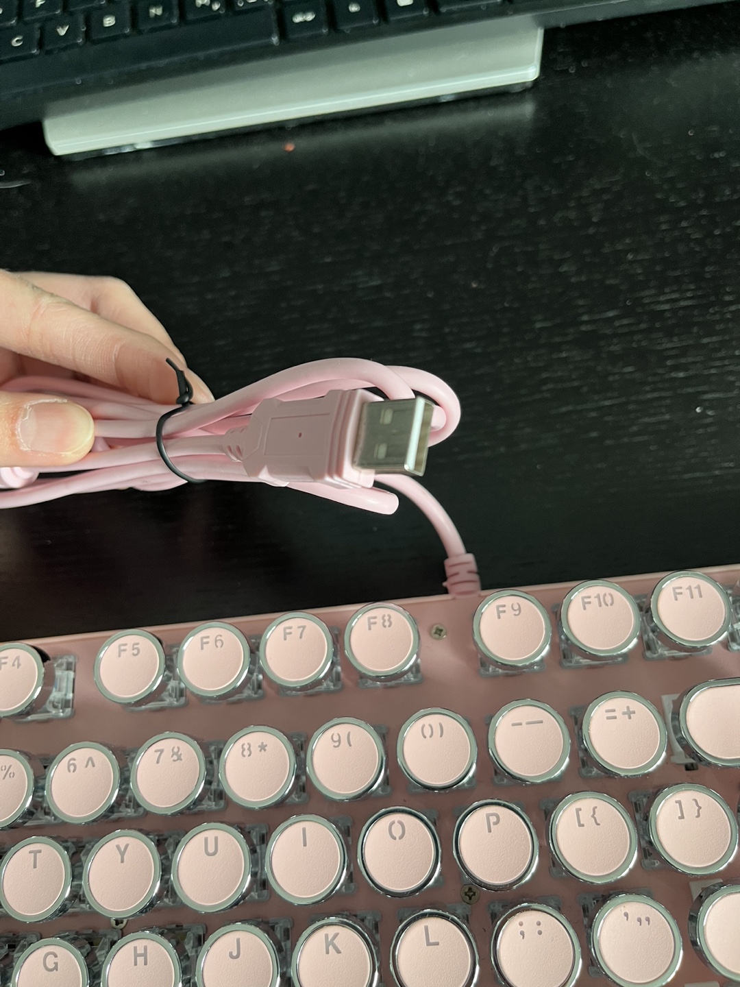 Pink MageGee MK-610DN Retro Typewriter Mechanical Keyboard - photo 2