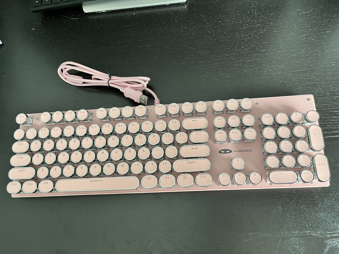 Pink MageGee MK-610DN Retro Typewriter Mechanical Keyboard - photo 3