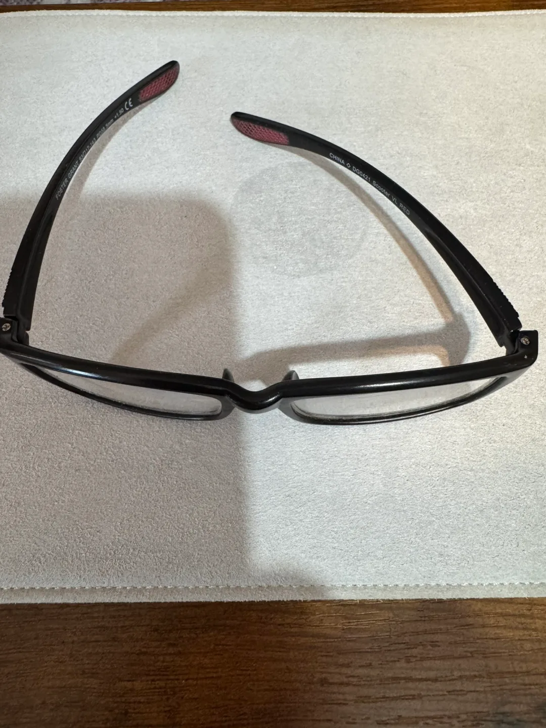 💚 FREE Genetic Reading Black and Red Eyeglasses image indicator(2)