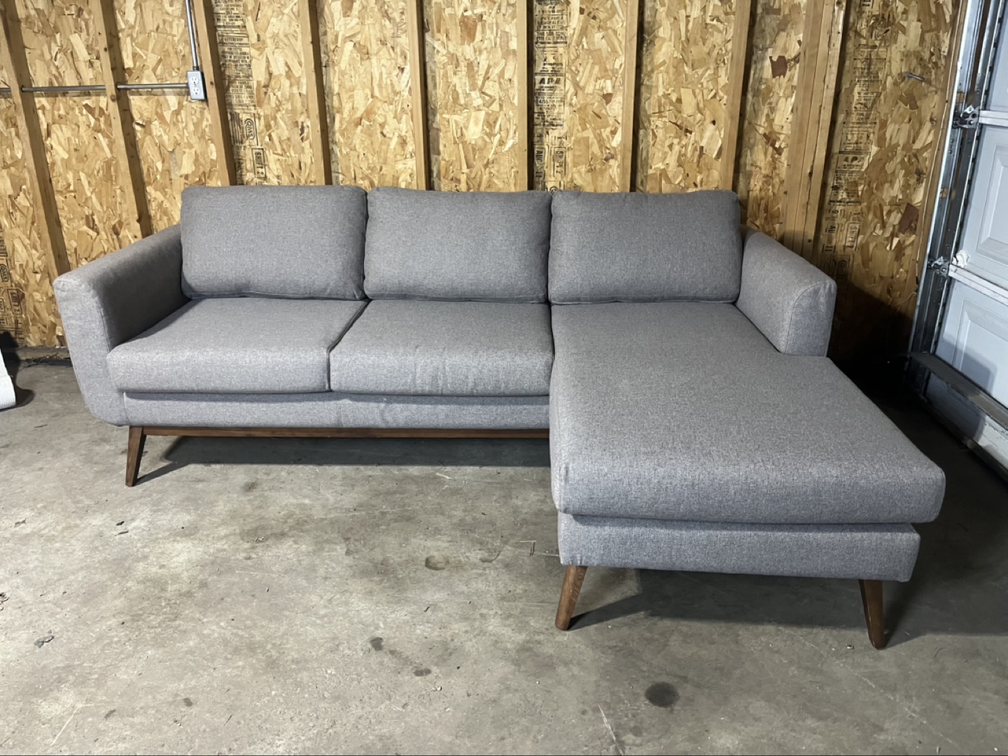 🚚 DELIVERY | Gray Sectional Couch Reversible Chaise