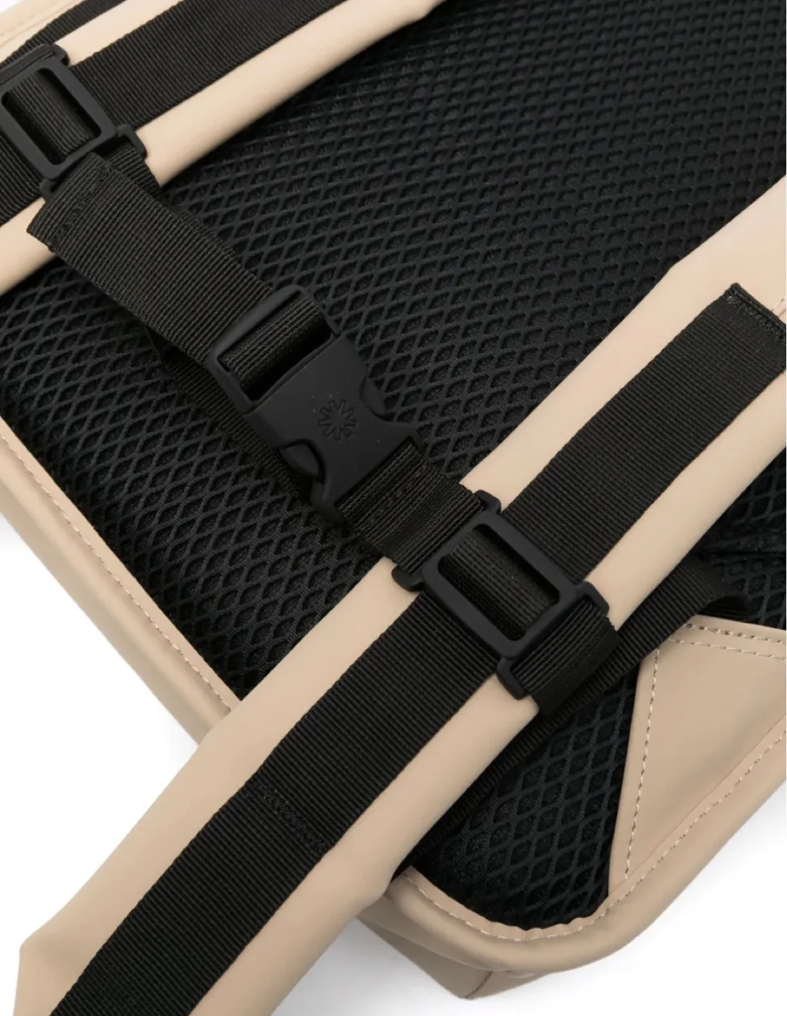 RAINS Rolltop Rucksack Backpack Sand(NEW) image indicator(2)