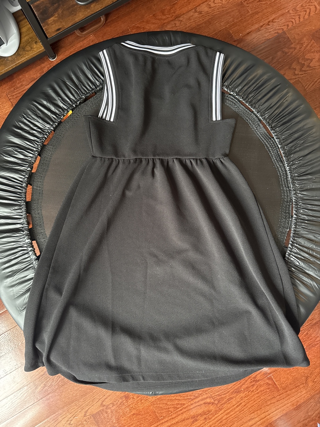 Thyme Black and White maternity Dress Size Small - photo 2