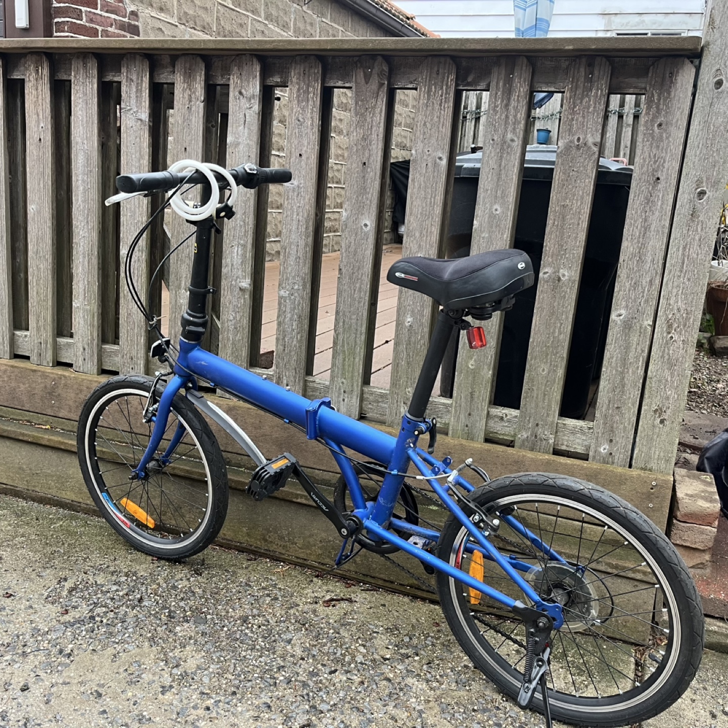 Folding Bike - Blue - Excellent Condition - photo 2