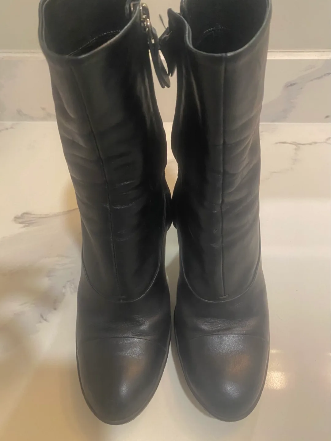 Tod's Black Leather Ankle Boots image indicator(3)