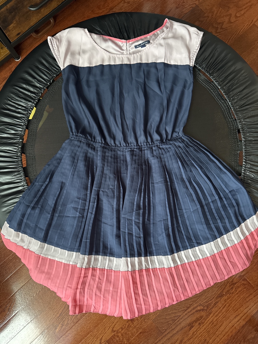 American Eagle Outfitters Pleated Dress Size M/M