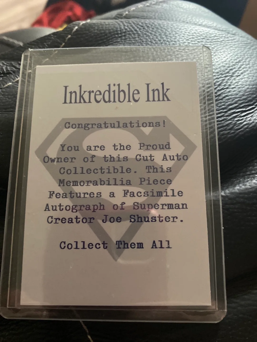 Incredible Ink Superman Cut Auto Collectible Card image indicator(2)