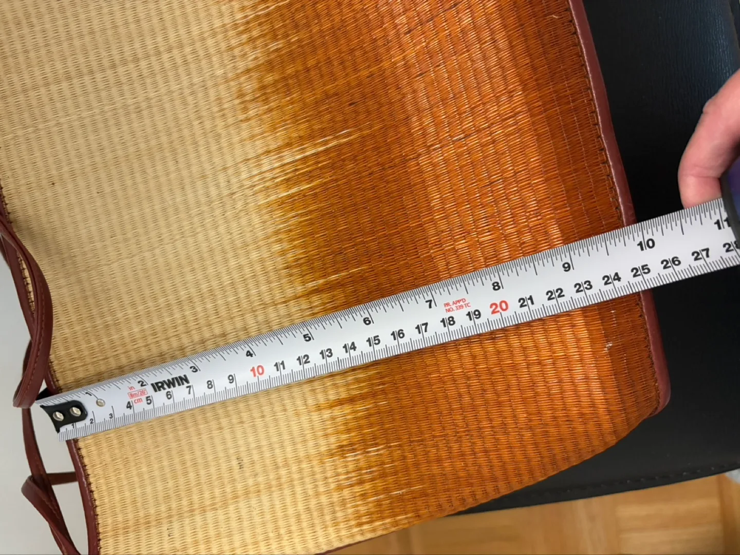 Unique Woven Shoulder Bag image indicator(4)