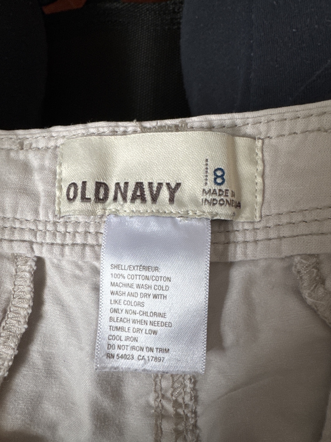 Old Navy Khaki Shorts Size 8 - photo 3