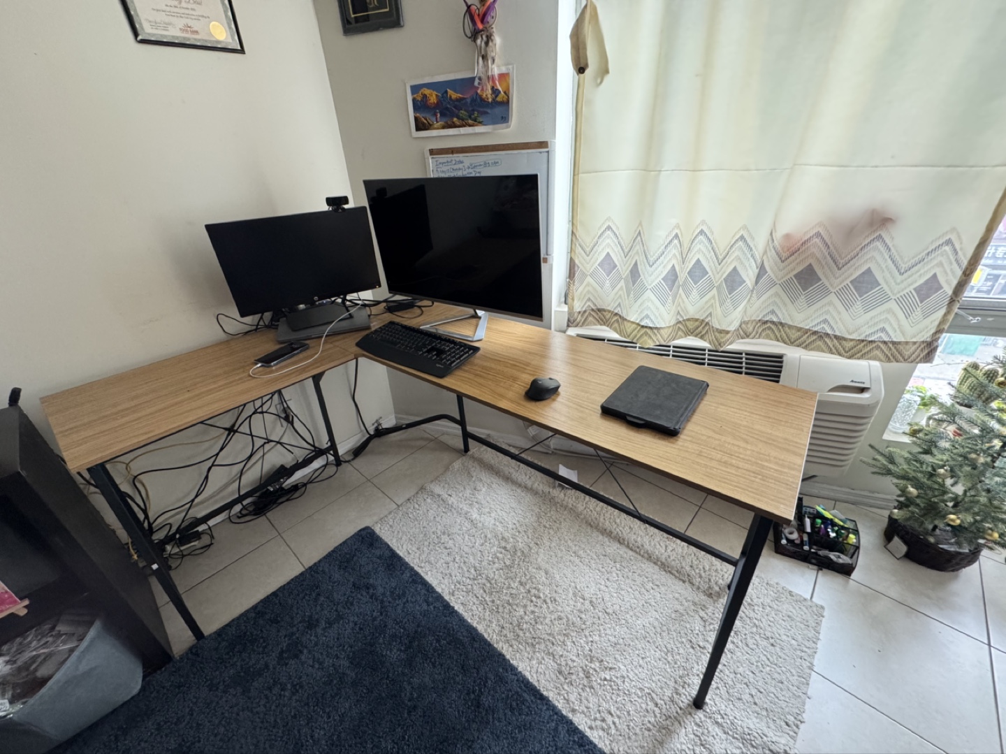 L-Shaped Computer Desk with Black Metal Frame - photo 4
