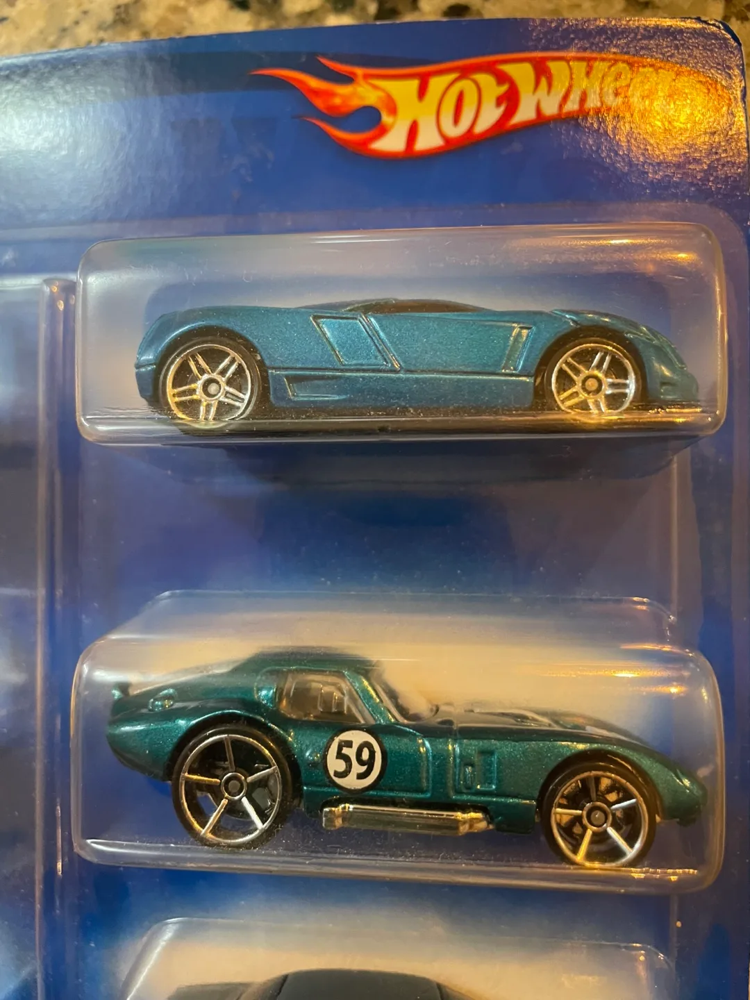 2007 Hot Wheels 10-Car Collector Set M0509 image indicator(2)