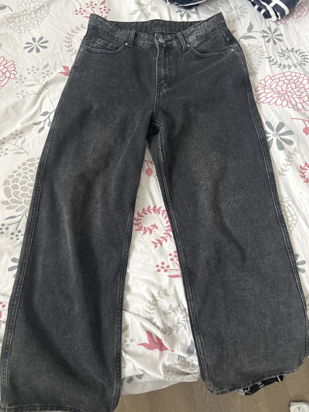 Black Baggy Jeans